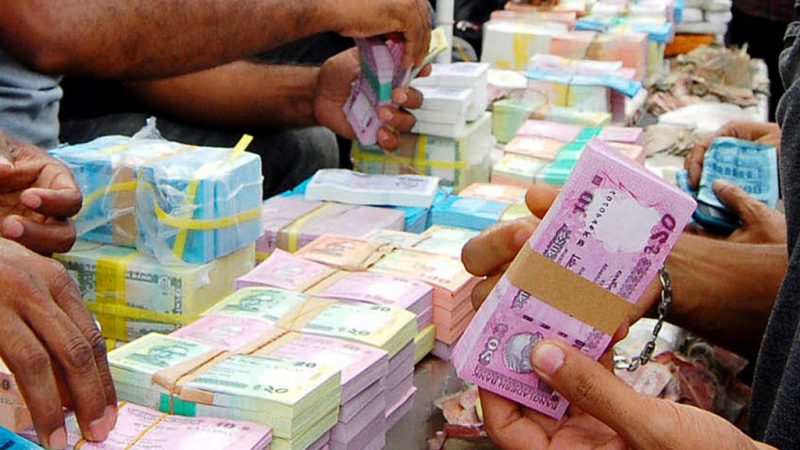 Bangladesh Bank prints notes, injects Tk 22,500cr to 6 troubled banks